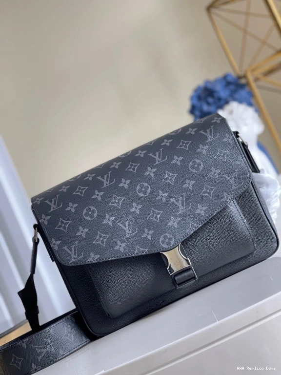 Aaa replica bags MESSENGER NEW LOUIS VUITTON 0709